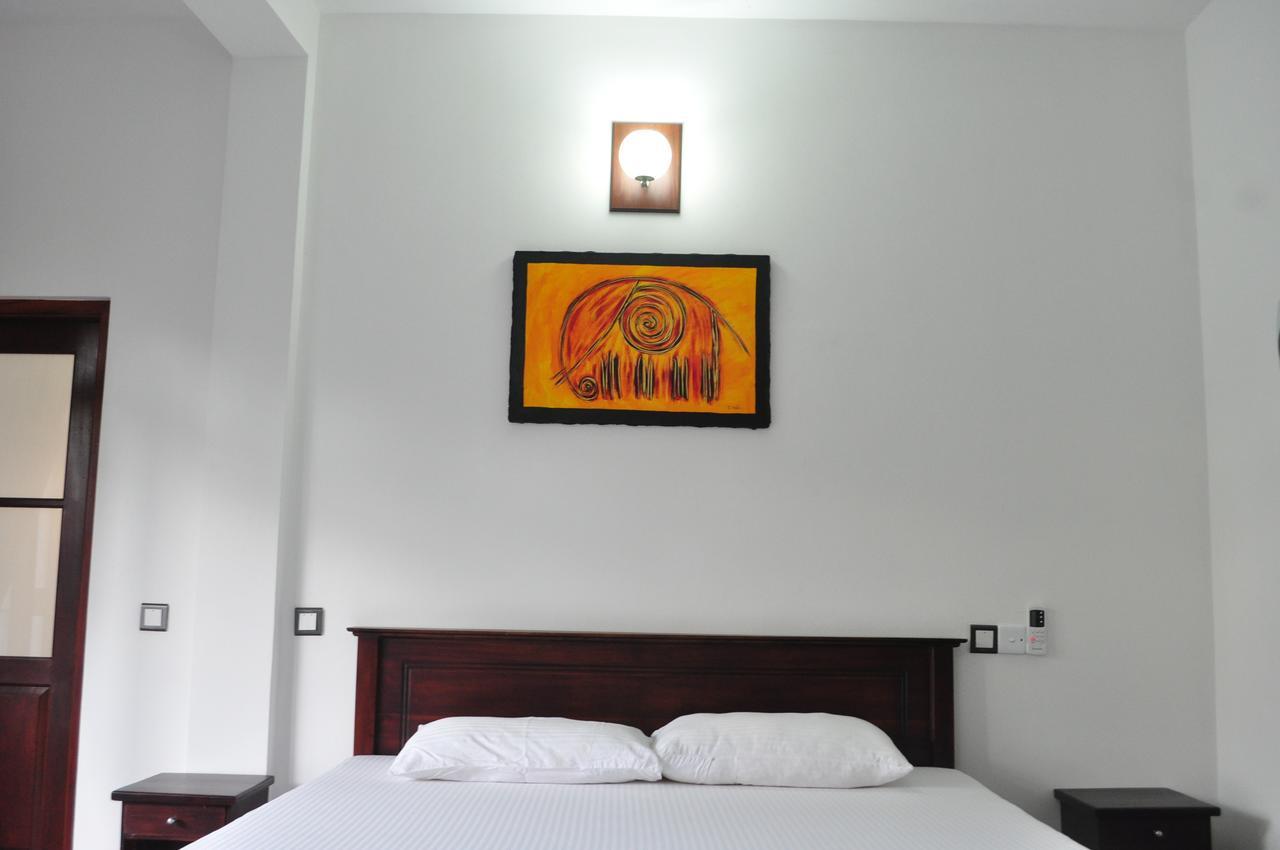 Edelweiss Residence Хикадува Екстериор снимка